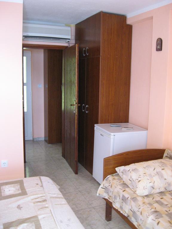 Apartments Olga Tivat Quarto foto